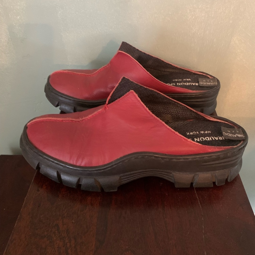 RARE Women's Giraudon NY Sport Red Leather Slide Shoes Size 40 (9)